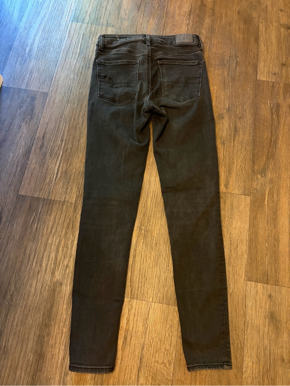 American Eagle Women's Classic Black Hi-Rise Jegging Next Level Stretch Size 2 - Picture 9 of 10